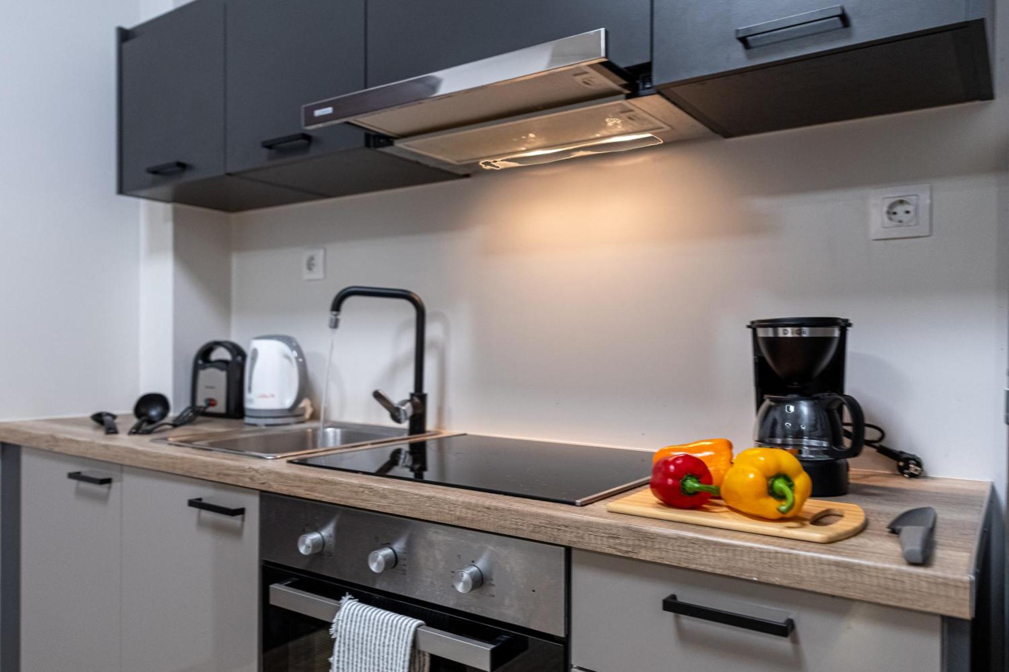 Athenian Infinity Apartments المظهر الخارجي الصورة