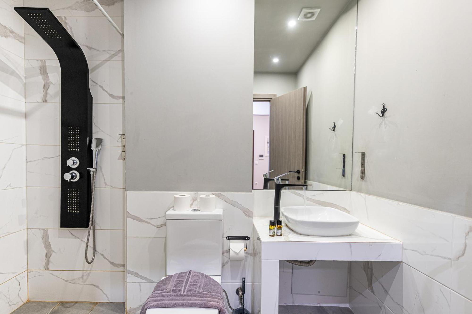 Athenian Infinity Apartments المظهر الخارجي الصورة