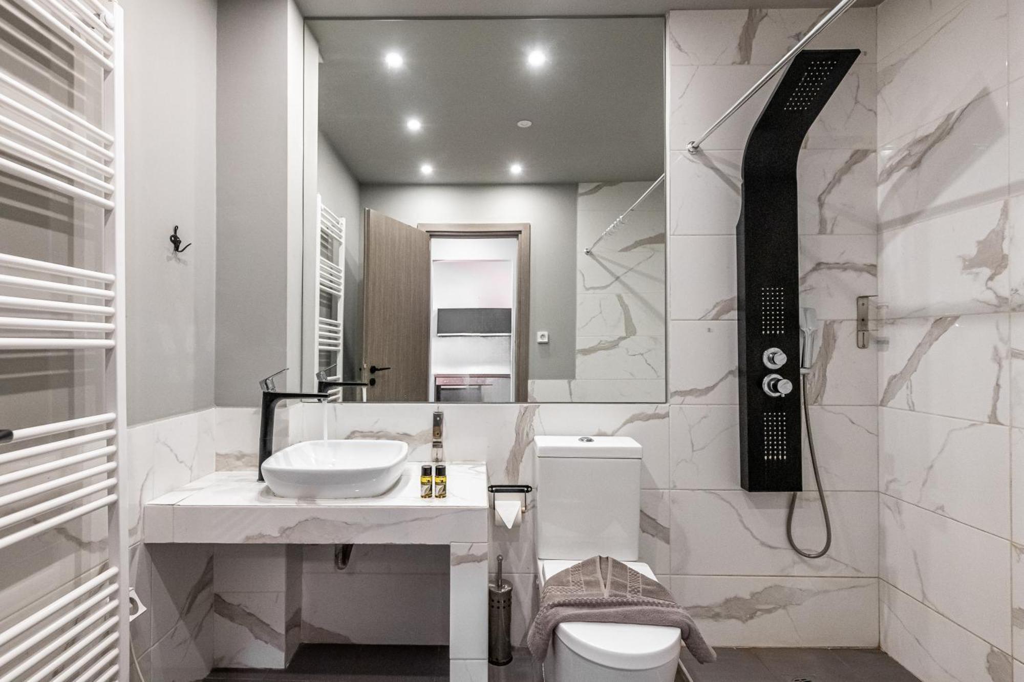 Athenian Infinity Apartments المظهر الخارجي الصورة